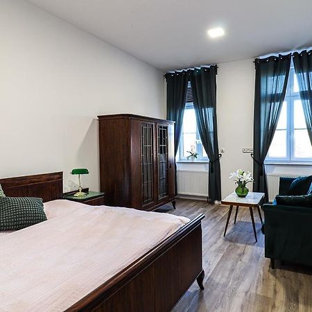 Penzion U Hlavacku Horažďovice Kültér fotó